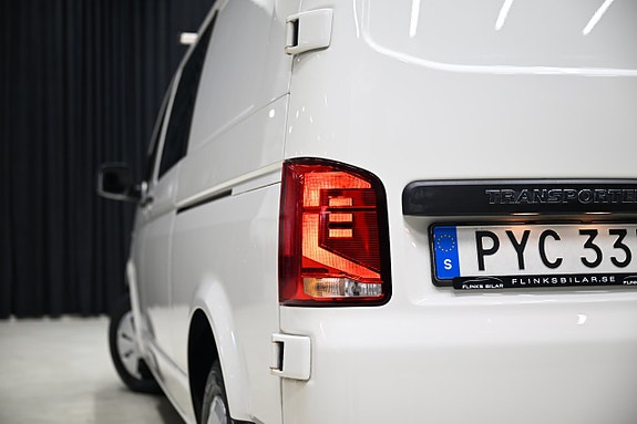 Volkswagen Transporter 15 of 30