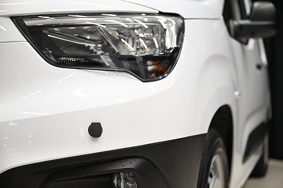 Opel Combo 9 of 30