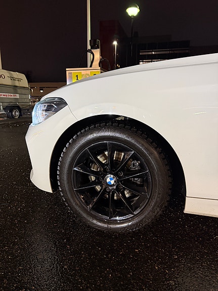 BMW 120i 6 of 6