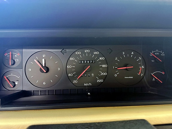 Volvo 780 14 of 19