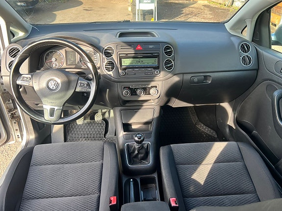 Volkswagen Golf Plus 8 of 9