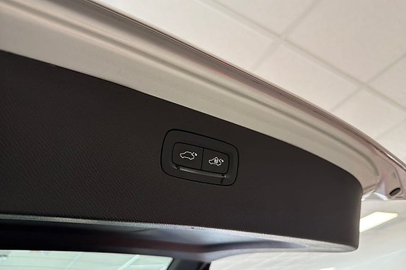 Volvo XC90 23 of 26
