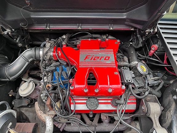Pontiac Fiero 7 of 10