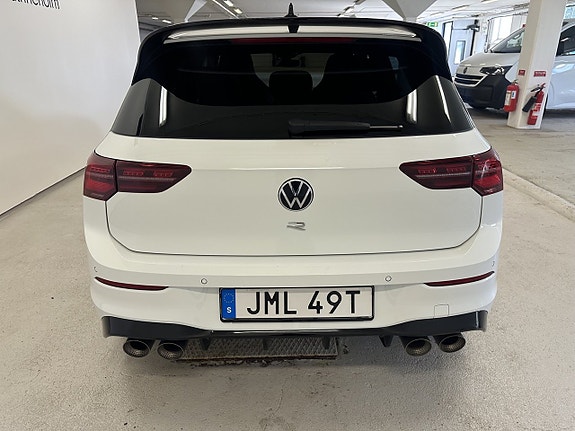 Volkswagen Golf VIII 4 of 18