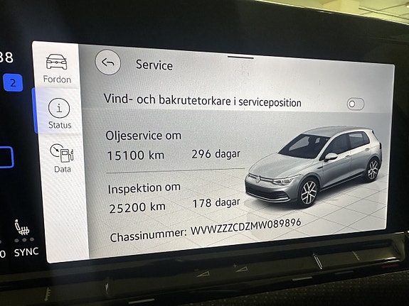 Volkswagen Golf VIII 15 of 18