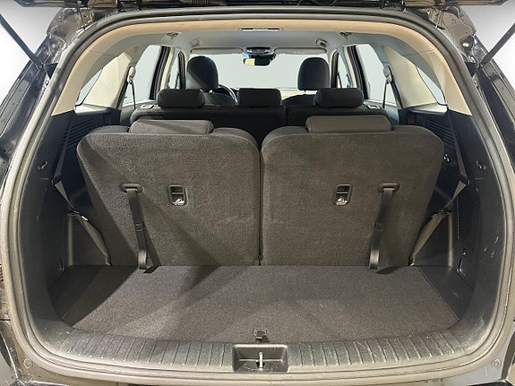 Kia Sorento 16 of 18