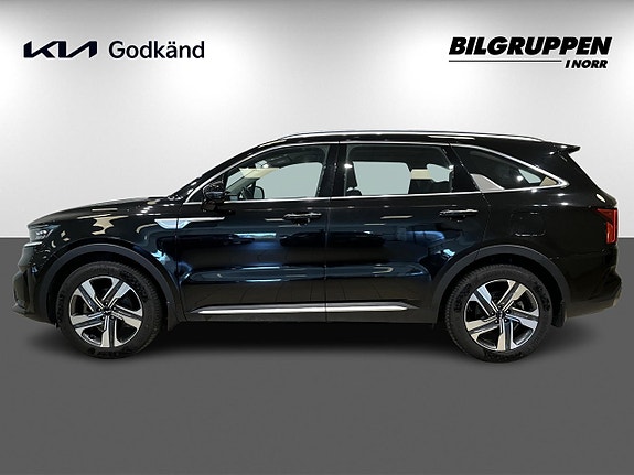 Kia Sorento 4 of 18