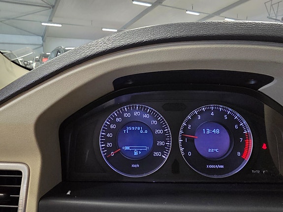 Volvo V70 9 of 9