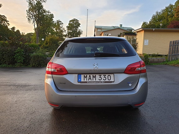 Peugeot 308 SW 6 of 24