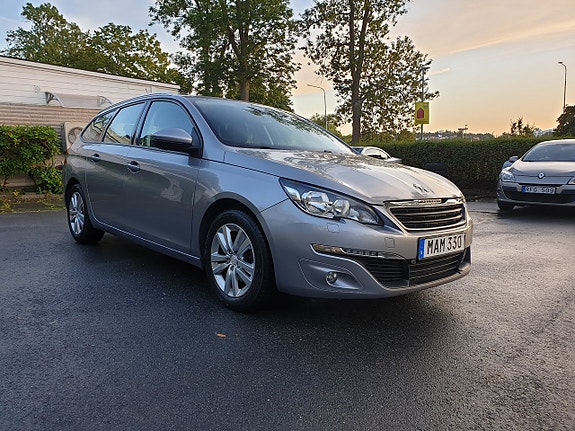 Peugeot 308 SW 3 of 24