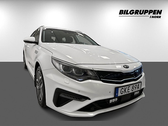 Kia Optima 3 of 18