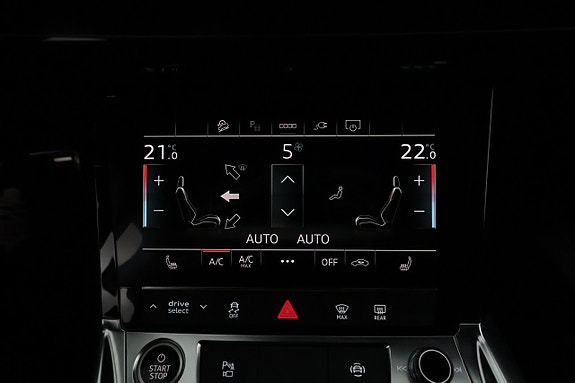 Audi Q8 e-tron 24 of 30