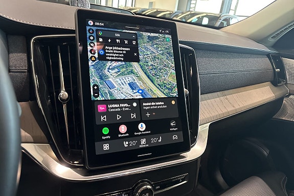 Volvo XC90 19 of 23