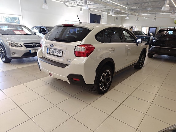 Subaru XV 2 of 8