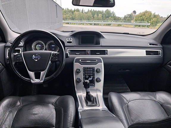 Volvo V70 4 of 7