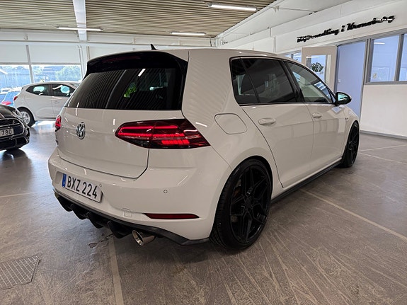 Volkswagen Golf I 3 of 19