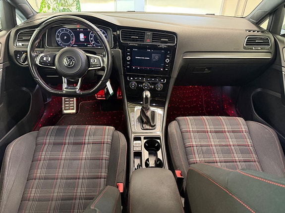Volkswagen Golf I 7 of 19