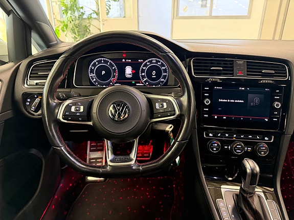 Volkswagen Golf I 8 of 19