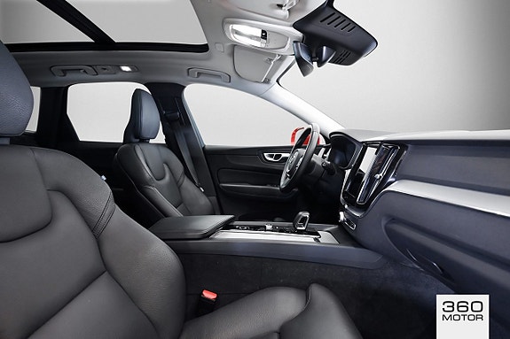 Volvo XC60 8 of 11