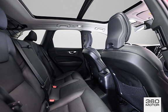 Volvo XC60 11 of 11