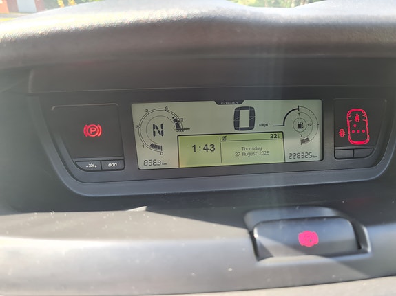 Citroen Grand C4 Picasso 3 of 10