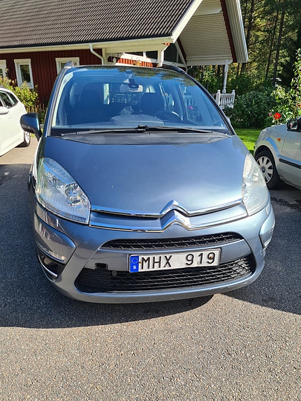 Citroen Grand C4 Picasso 8 of 10