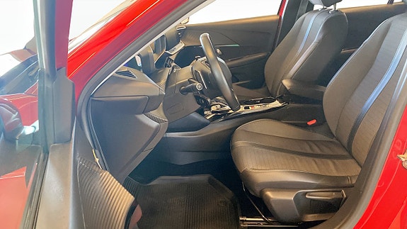 Peugeot 208 8 of 14