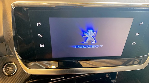 Peugeot 208 9 of 14