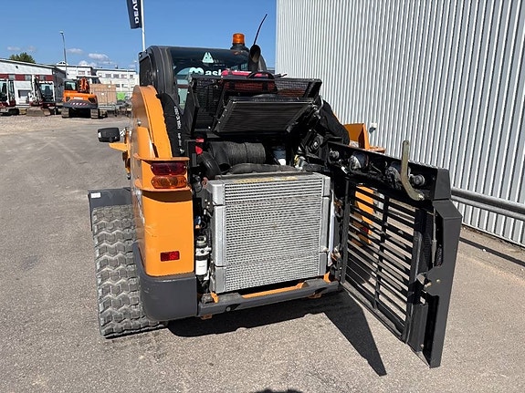 CASE TV 450 B 10 of 15