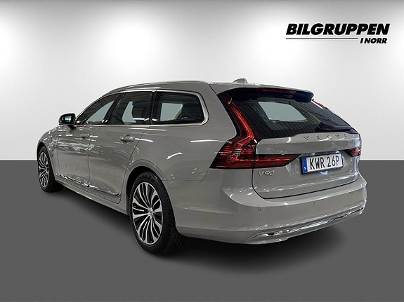 Volvo V90 6 of 21