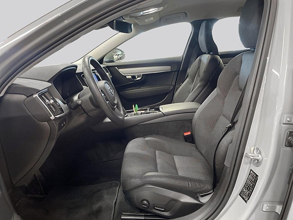 Volvo V90 8 of 21
