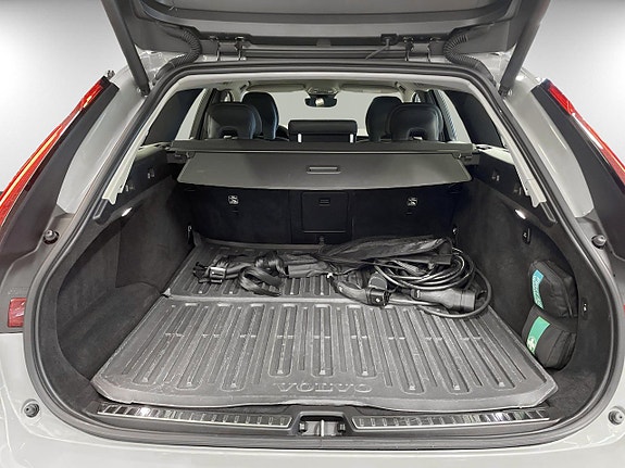 Volvo V90 14 of 21