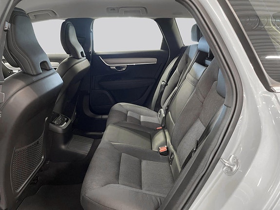 Volvo V90 9 of 21