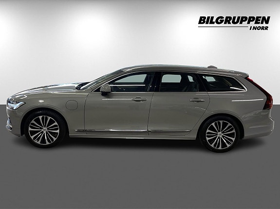 Volvo V90 4 of 21