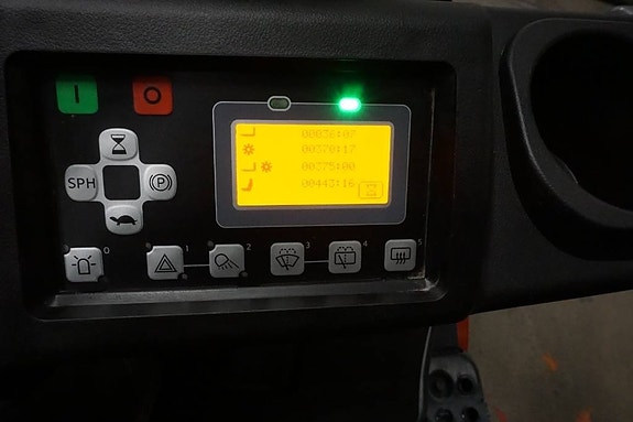 Toyota 8FBE15T 7 of 9