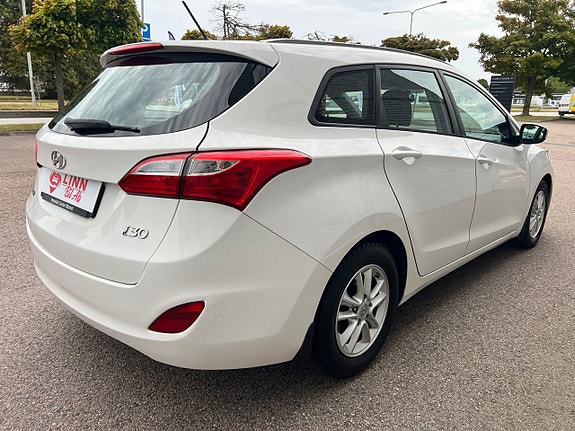 Hyundai i30 4 of 20