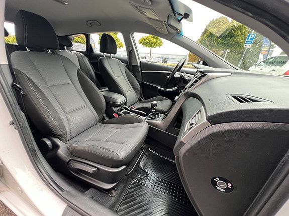 Hyundai i30 12 of 20