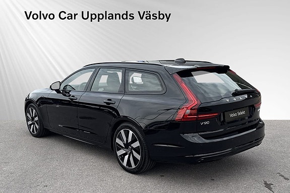 Volvo V90 4 of 16