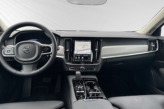 Volvo V90 9 of 16