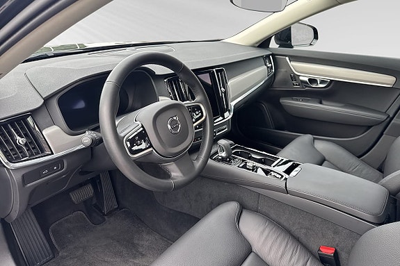 Volvo V90 7 of 16