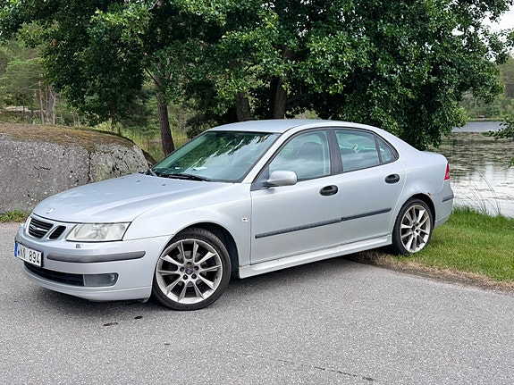 Saab 9-3 4 of 8