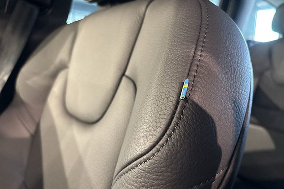 Volvo V60 14 of 17