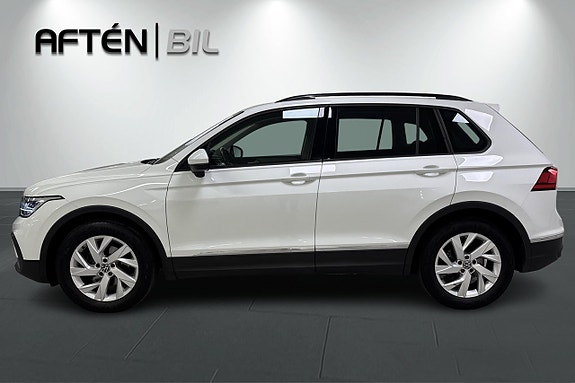 Volkswagen Tiguan 10 of 23