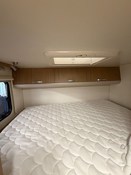 Sun Living LIDO A 49 DP | Markis | AC-bodel  | 6 Bältade platser | Truma Combi 19 of 22