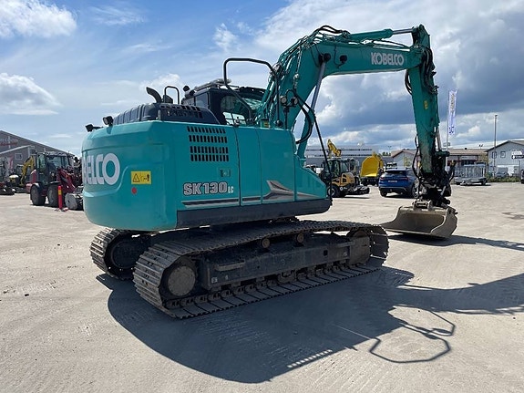 Kobelco SK130-11 8 of 12