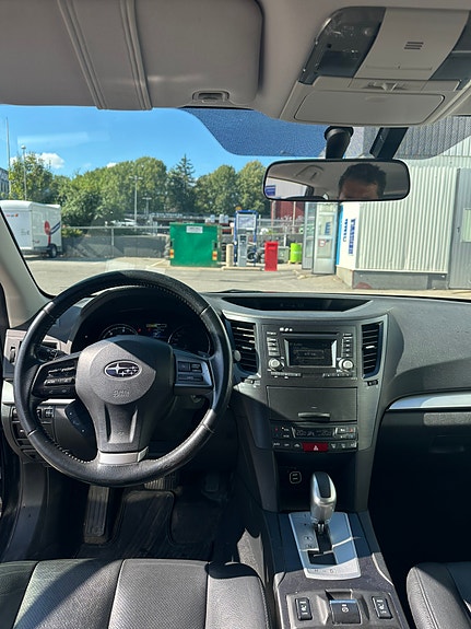 Subaru Outback 7 of 9