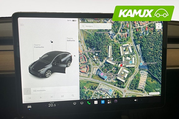 Tesla Model Y 15 of 16