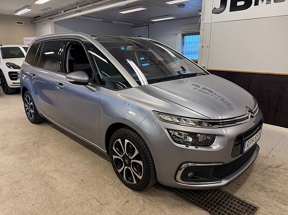 Citroen Grand C4 Picasso 2 of 11