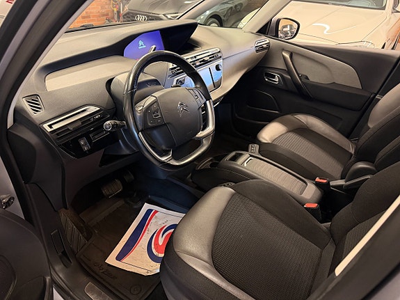 Citroen Grand C4 Picasso 8 of 11