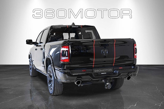Dodge RAM 1500 6 of 12